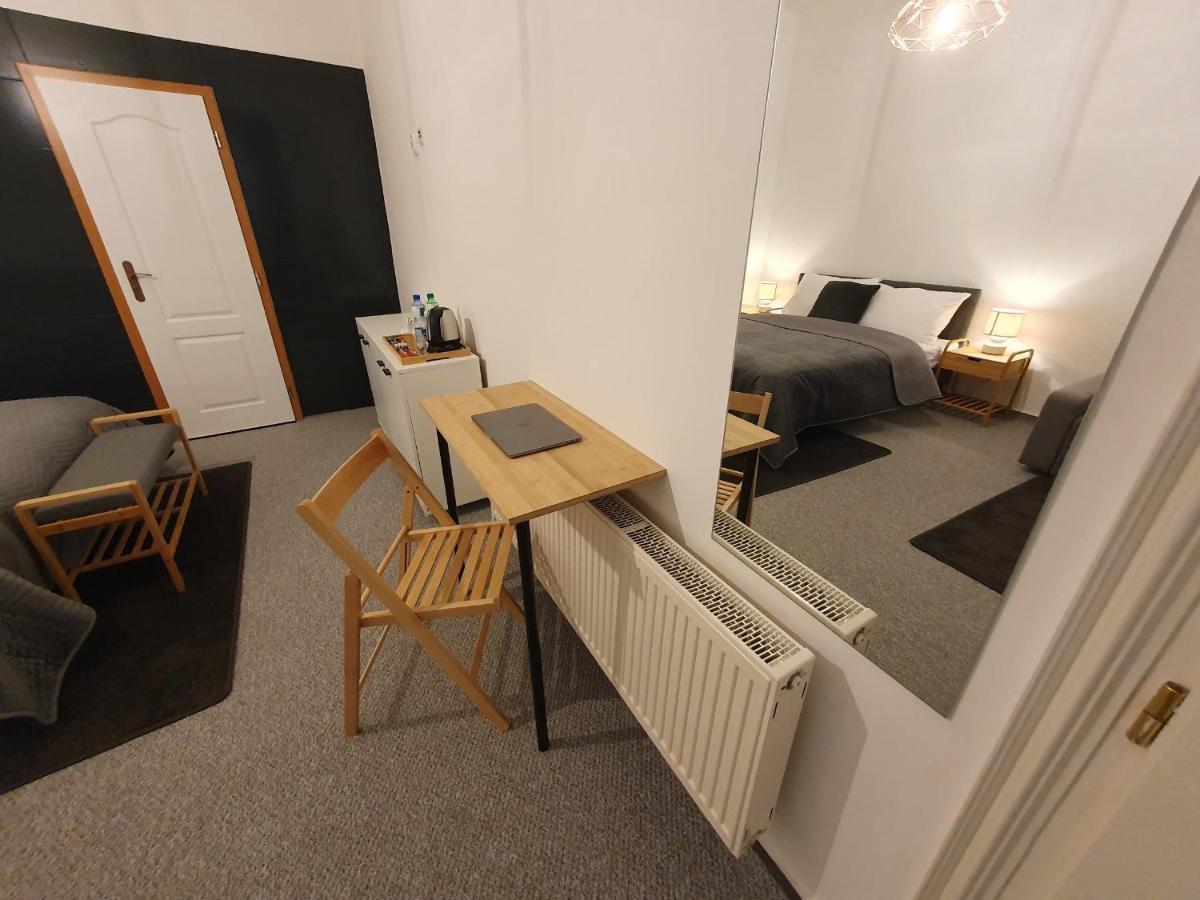 We Stay Apartments Bratislava Exterior photo